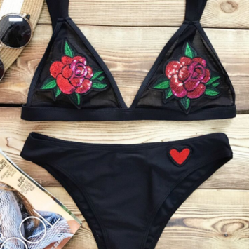 Fashion Black Chest Big Rose Embroidery..
