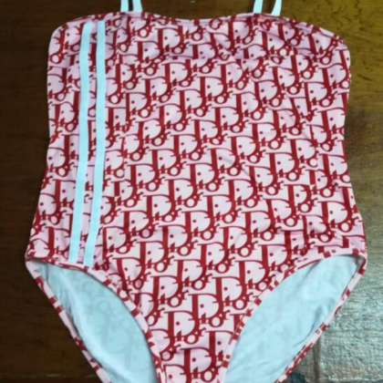 Fashion Red Print One Piece Swimwear Bathsuit..