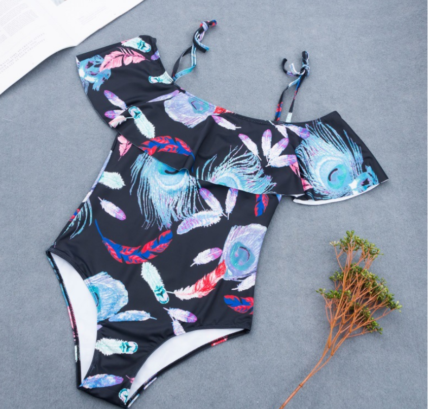 One-line Shoulder Strap Digital Print One-piece Swimsuit For Women